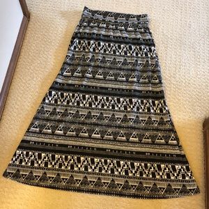 Tribal print skirt